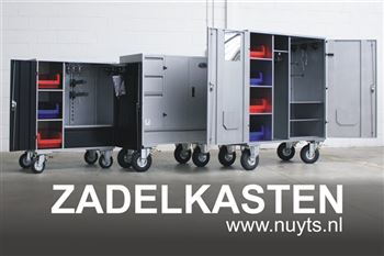 Saddle lockers large and small